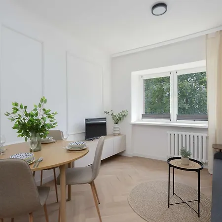 아파트 Modern Near Downtown By Renters *
